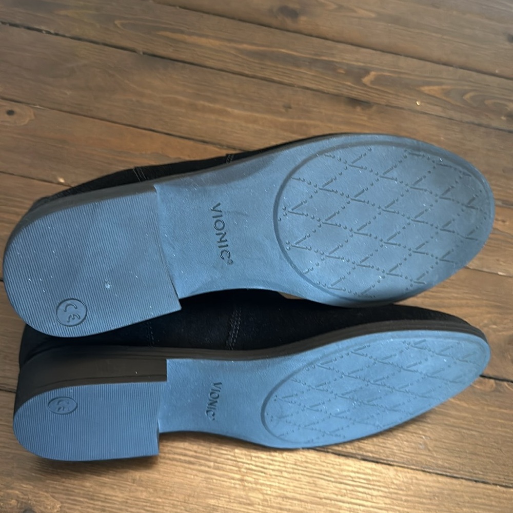 Vionic Ankle Boots - image 8